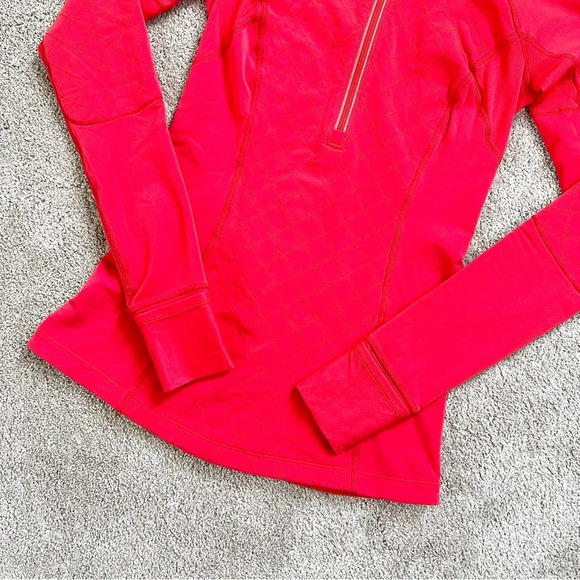 lululemon athletica Red Quilted Sweatshirt - Picture 8 of 14